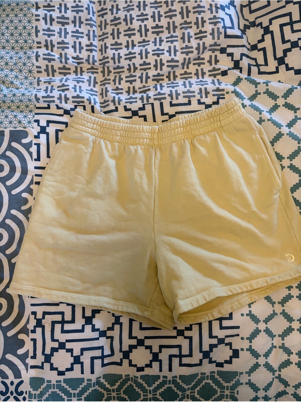 Daydreamer Pale Yellow 100% Cotton Sweat Shorts with Elastic Waist EUC. Size Med